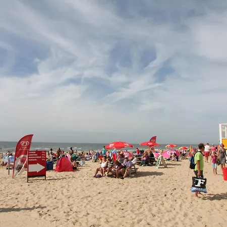 Aan Zee إغموند آن زي